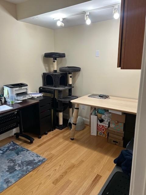 Study area with hard flooring and overhead lighting