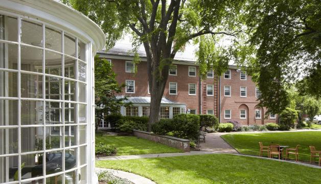 Cronkhite Center exterior